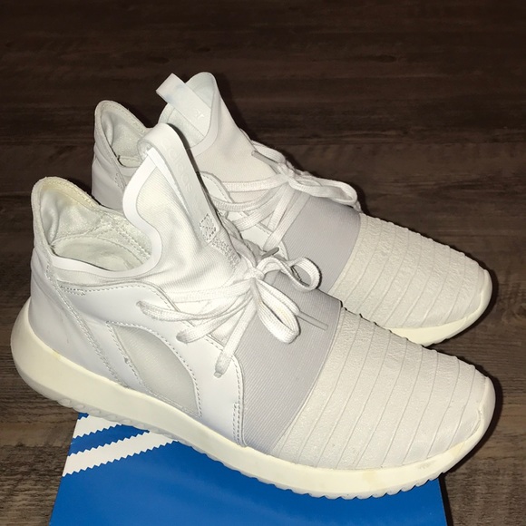 adidas Shoes - Adidas Tubular Defiant